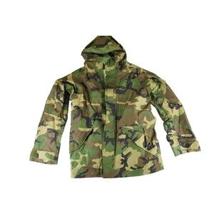 Vintage Tennier Industries ECWCS Parka Jacket Mens L Woodland Camo Gore-Tex